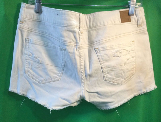 American Eagle White Shorts - Size 8 - Ladies