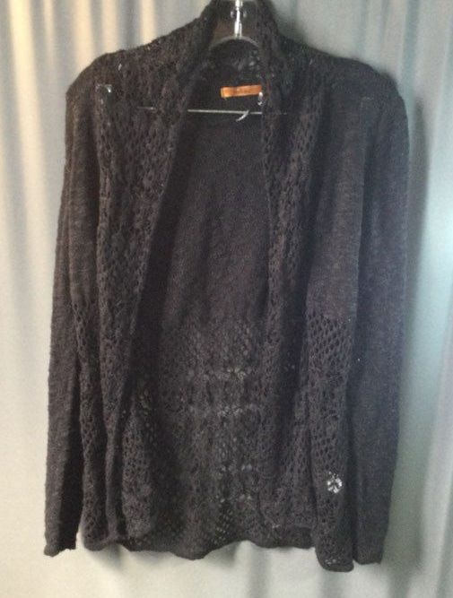 Belldini Black Sweater - Size Medium