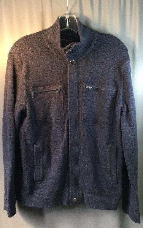 Banana Republic Blue Men's Sweater - Size S