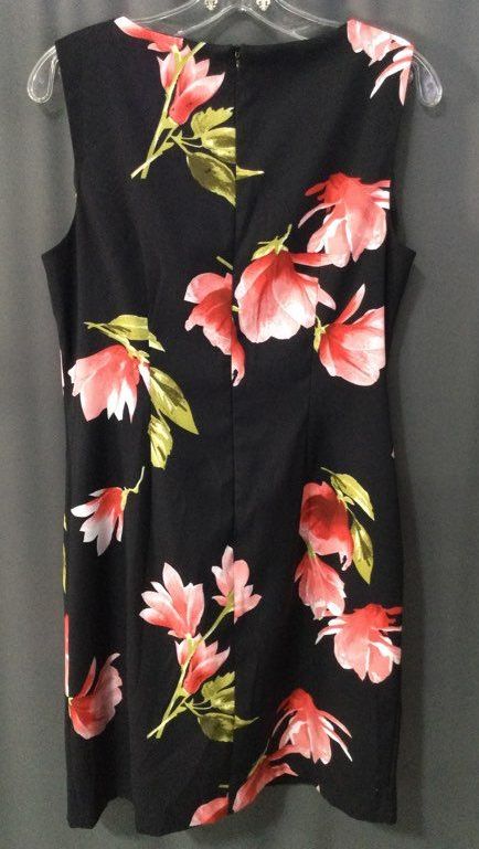 Alyx Black with Flowers Casual Dress - Size 10