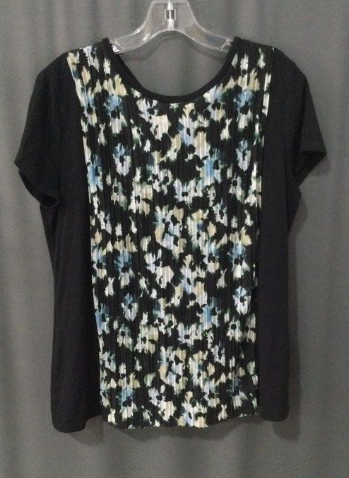 Simply Vera Black-Flower print Shirt - Size Medium