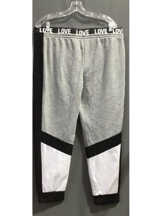 No Boundaries Gray Black And White Pants - Size XL