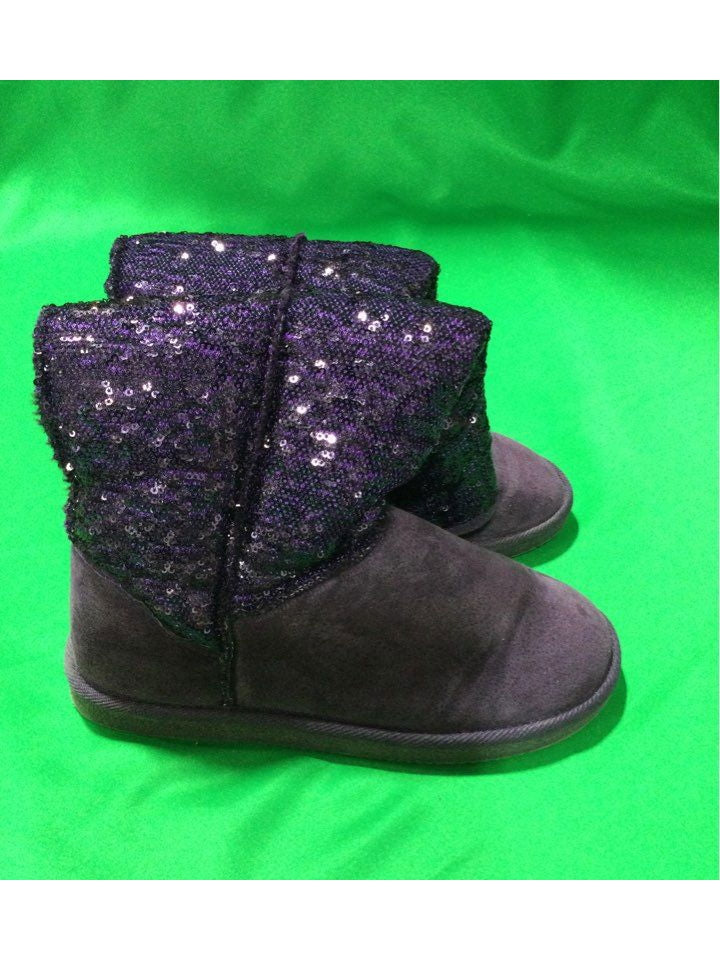 Diva Lounge Purple Snow Boot Boot Women 6.5- In Box - The Kennedy Collective Thrift - 