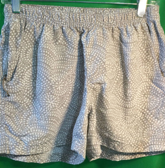 L.L. Bean Brown & White Circles Print - Juniors Shorts - Size XS Reg - The Kennedy Collective Thrift - 