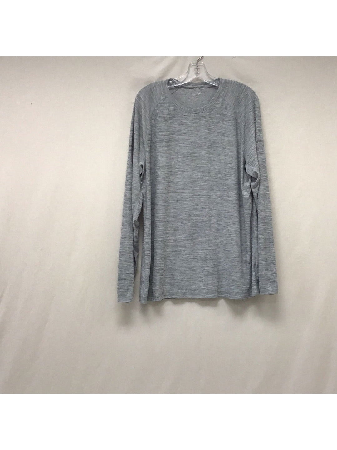 Old Navy Active Men Gray Long Sleeve Shirt Size Extra Large - The Kennedy Collective Thrift - 