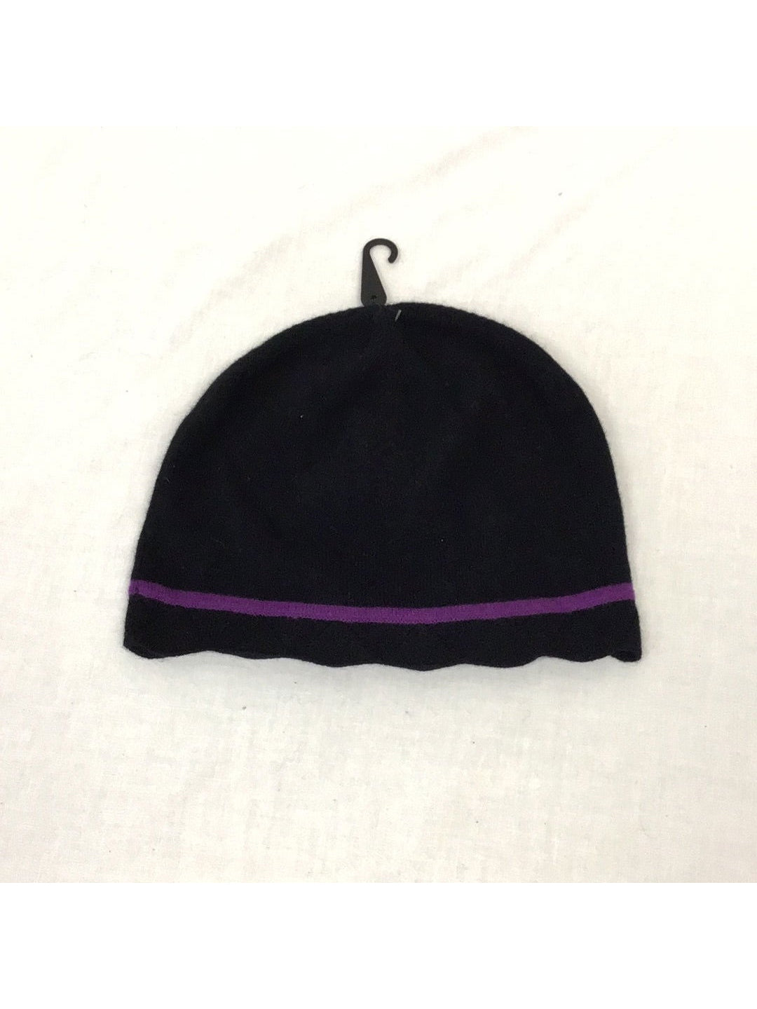 L.L. Bean Casual Pointelle Ladies Black/Purple Hat - The Kennedy Collective Thrift - 