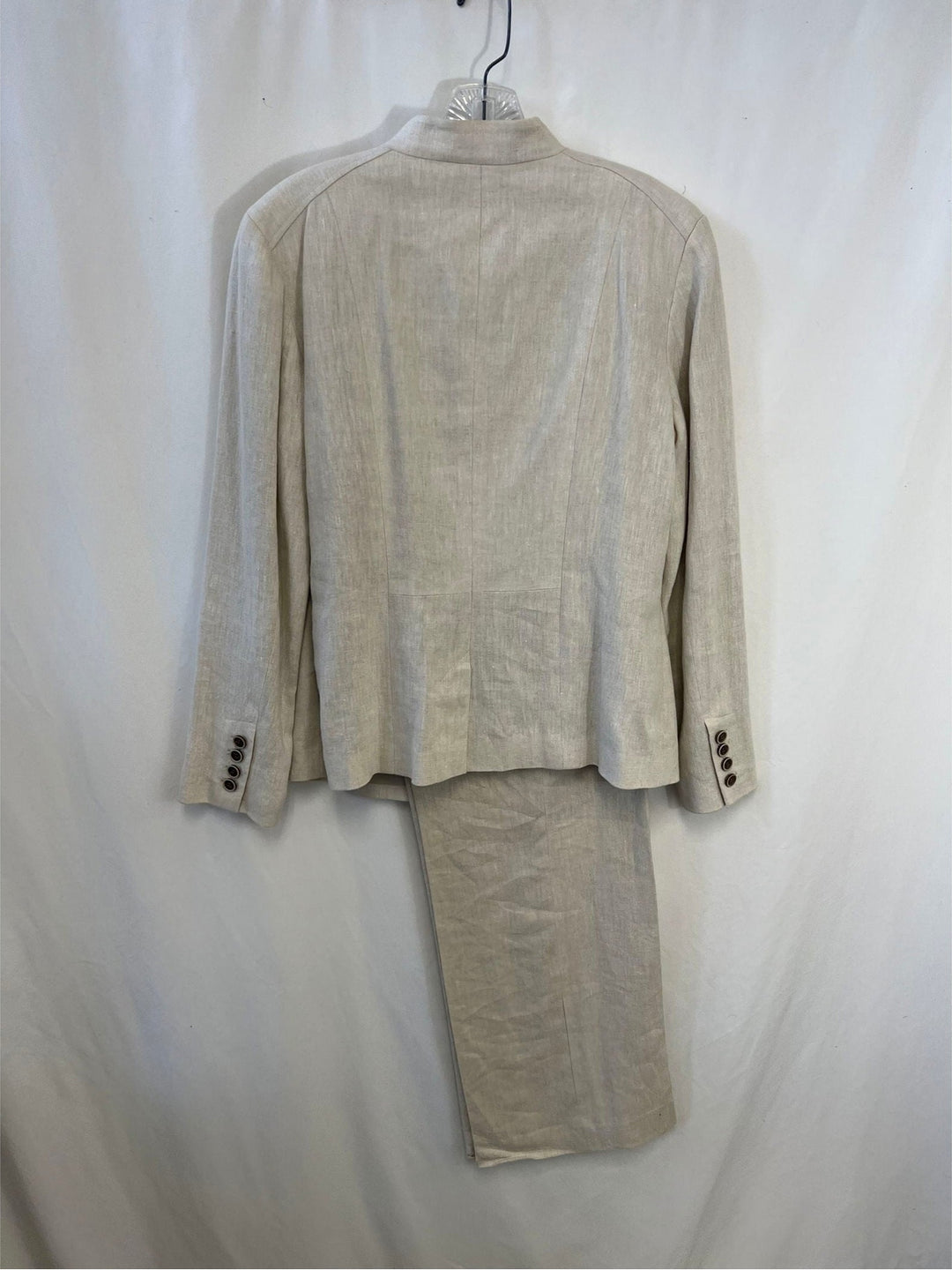 Style & Co. 2 - Piece Set - Ladies Cream long sleeved buttoned Jacket and long Pants size 10 - The Kennedy Collective Thrift - 