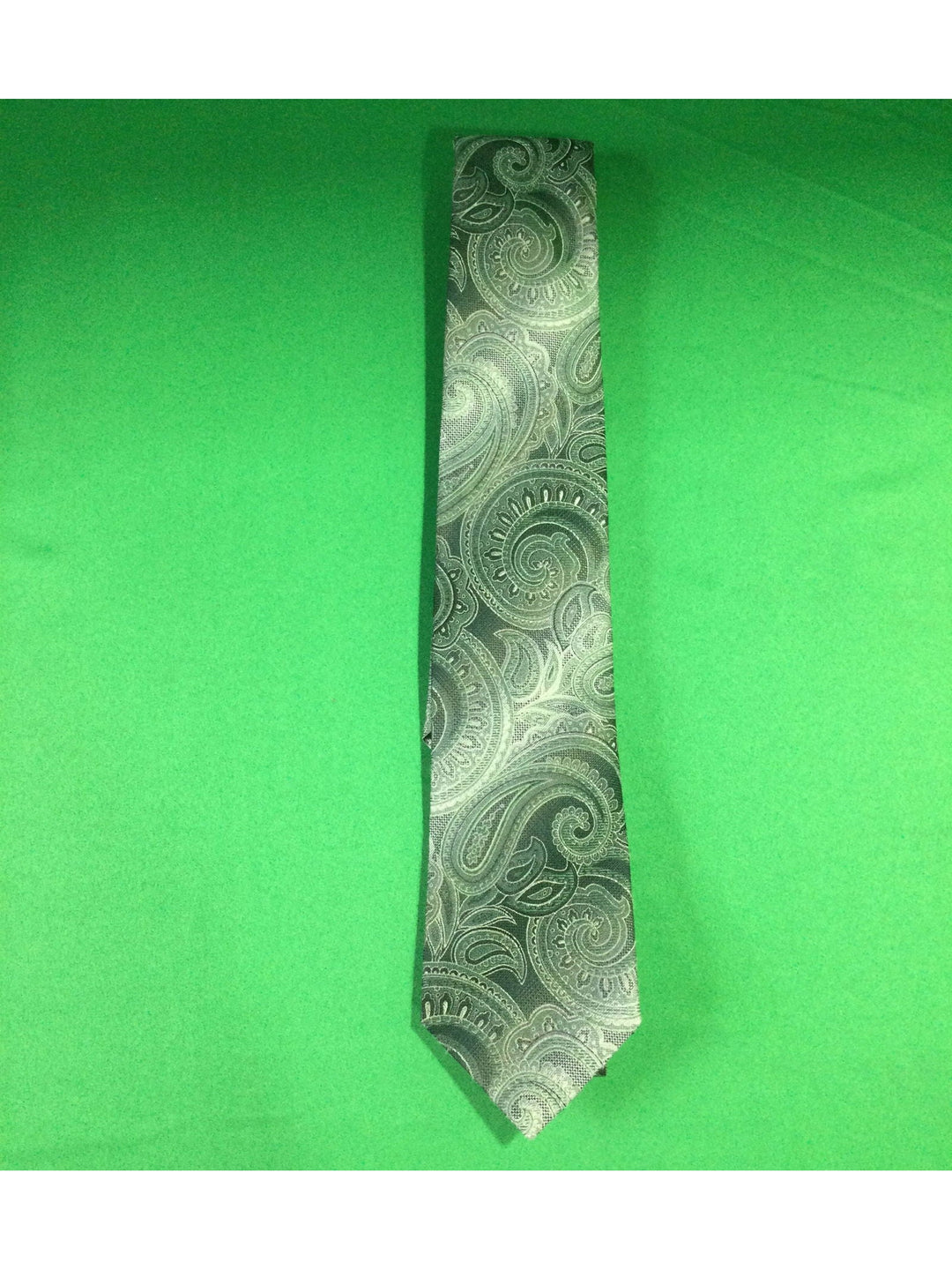 Van Heusen Silk Green Paisley Design Standard Size Men's Tie - The Kennedy Collective Thrift - 