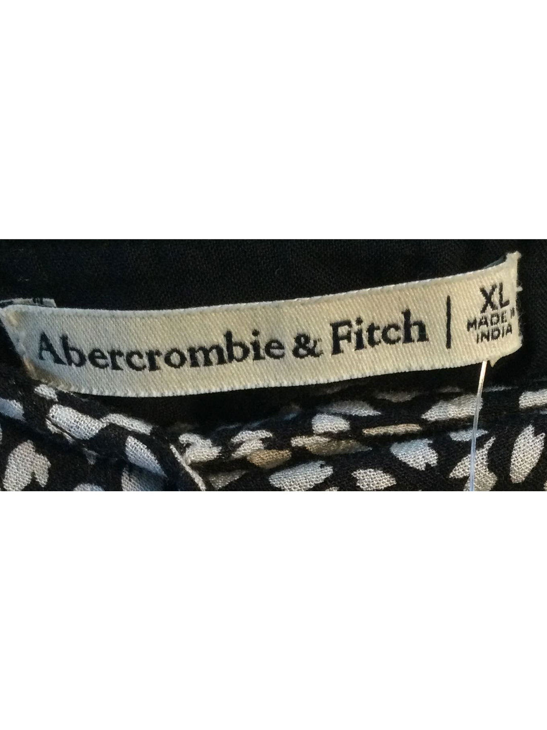 Abercrombie & Fitch - New with Tag Black/White Leaf Print Ladies Skirt - Size XL - The Kennedy Collective Thrift - 