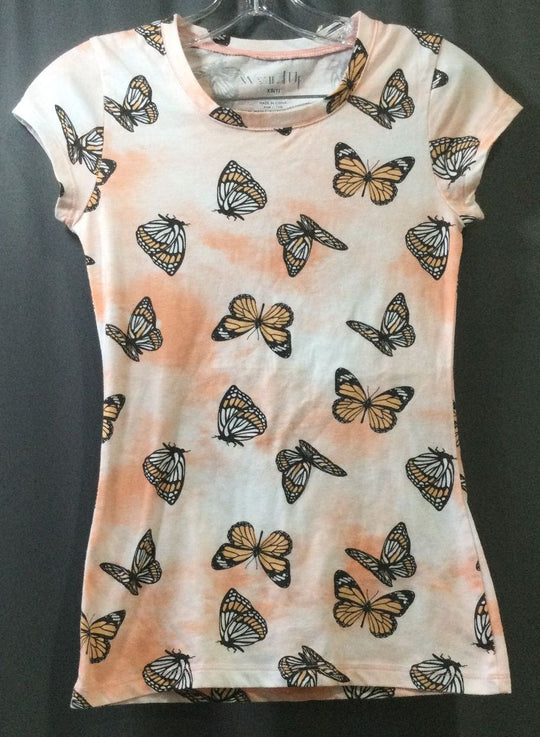 Wound Up Peach Butterflies Short Sleeve T-Shirt - Size XS