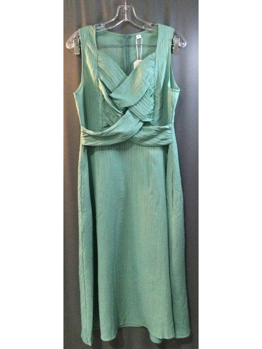 Green Women's Dress - Size Medium