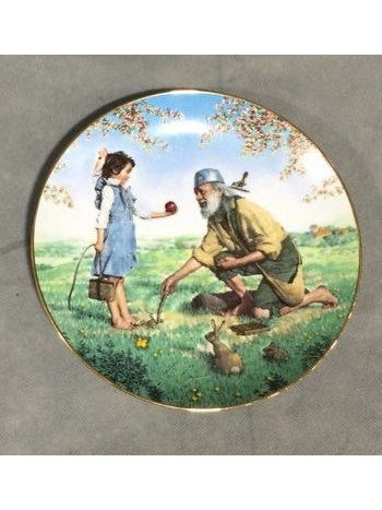 Crown Parian Small Johnny Appleseed Collector Plate - In Box