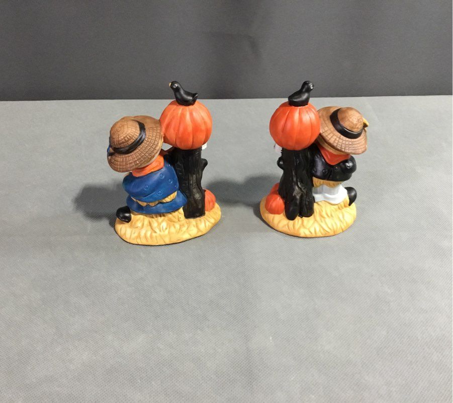 Small Ceramic Black and Orange Jack-o-lantern Decorations